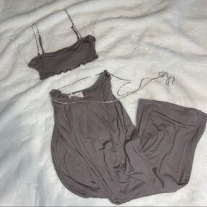 Cute two piece with side slit on skirt ♡︎